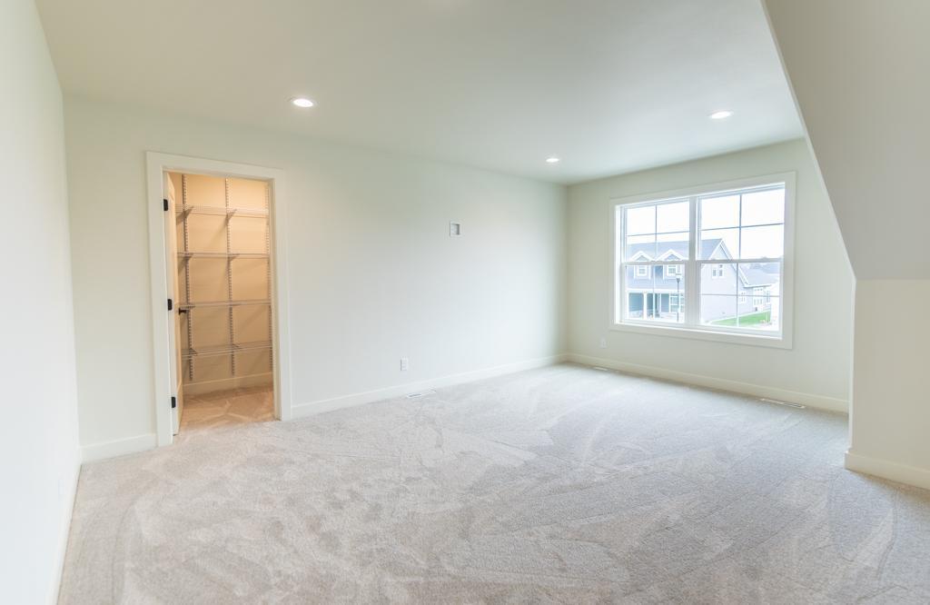 West Fargo, North Dakota 58078, United States, 2 Bedrooms Bedrooms, ,3 BathroomsBathrooms,Residential,Active,257221