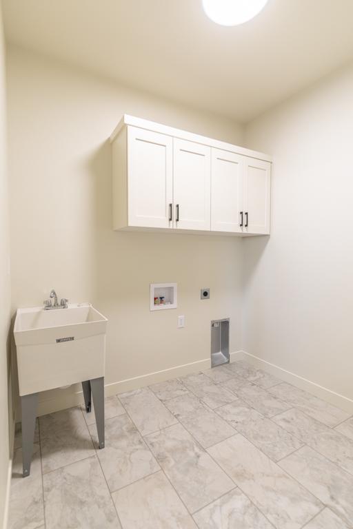 West Fargo, North Dakota 58078, United States, 2 Bedrooms Bedrooms, ,3 BathroomsBathrooms,Residential,Active,257221