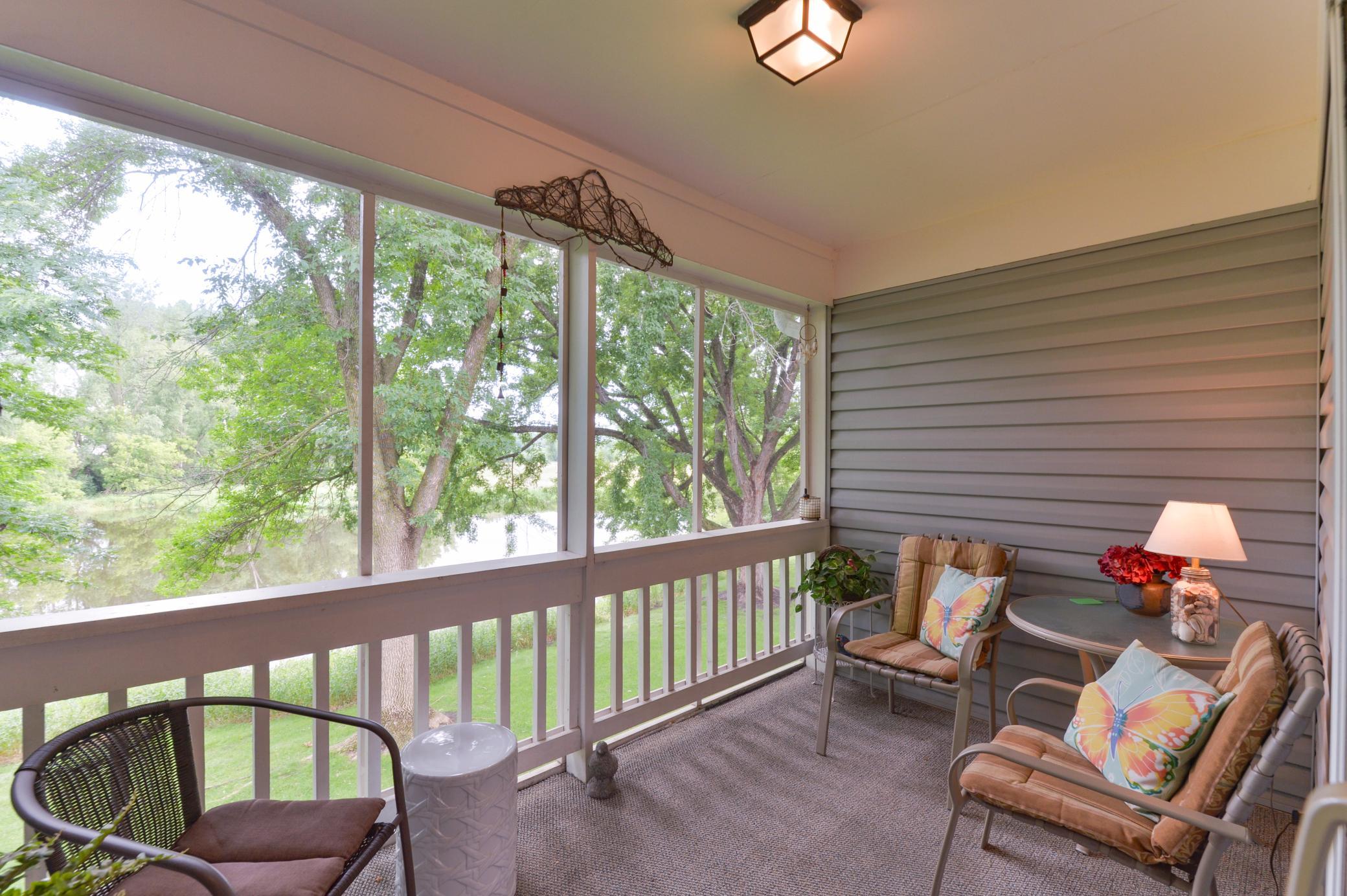 1262 Pond View Lane