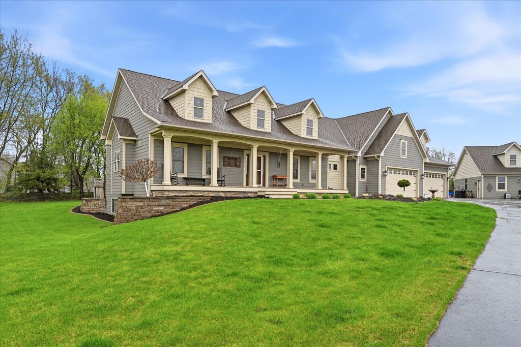 Photo of 10560 31st Place NE, Saint Michael, MN 55376 (MLS # 7065407)