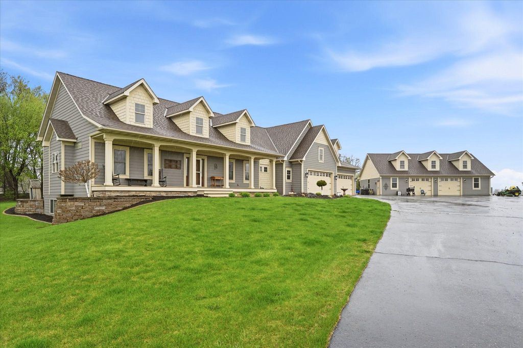 Photo of 10560 31st Place NE, Saint Michael, MN 55376 (MLS # 7065407)