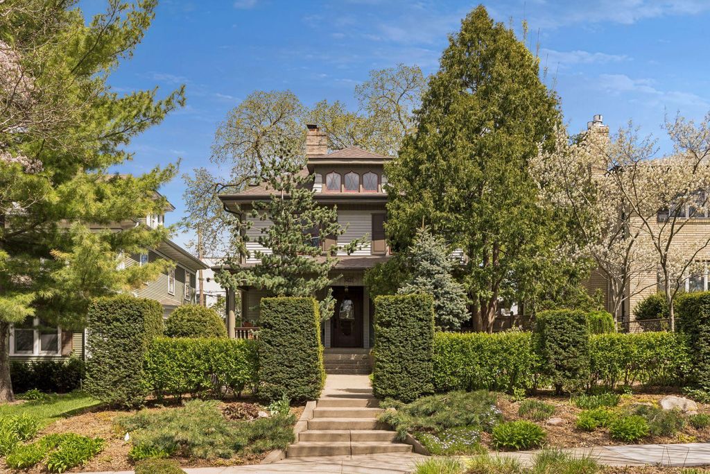 Photo of 3421 Irving Avenue S, Minneapolis, MN 55408 (MLS # 7067337)