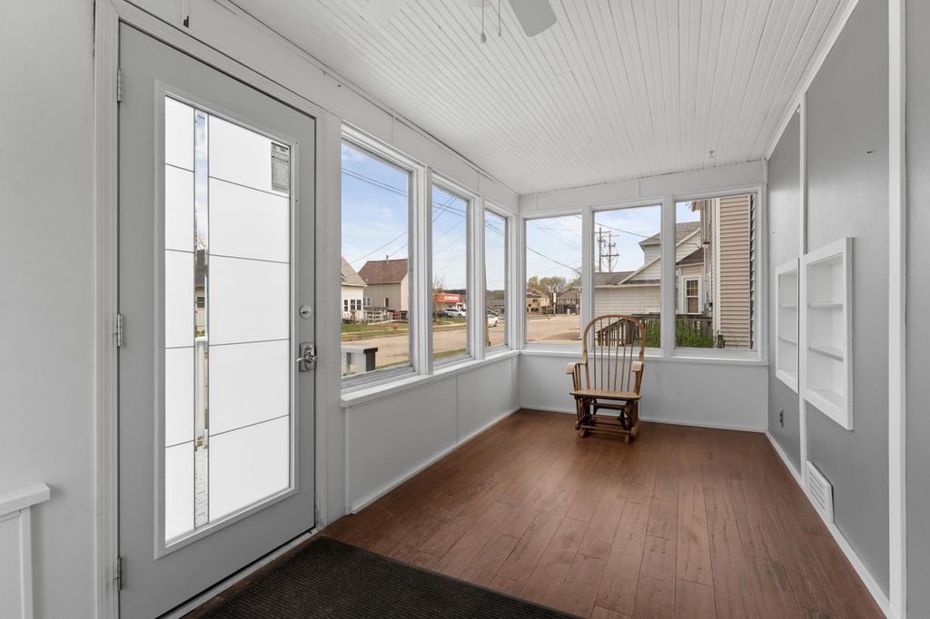 Photo of 30 10th Street NW, Rochester, MN 55901 (MLS # 7058957)