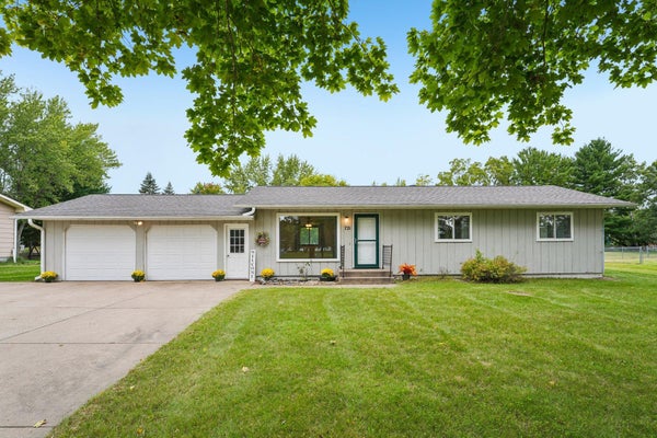721 BONGEY DR, MENOMONIE, WI 54751 - Image 7a59c2d97db4935f23091f8f3a4fb3cb/3940838047