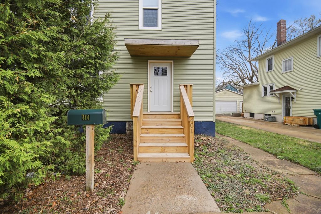 Photo of 401 3rd Avenue SW, Austin, MN 55912 (MLS # 7055345)