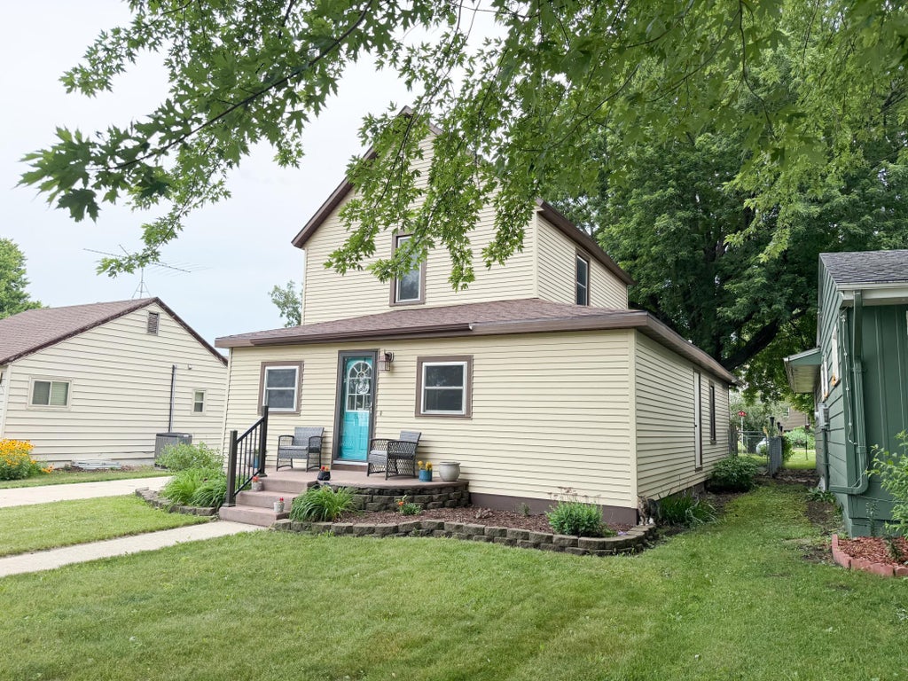 Photo of 304 Louisiana Avenue, Adrian, MN 56110 (MLS # 7103490)