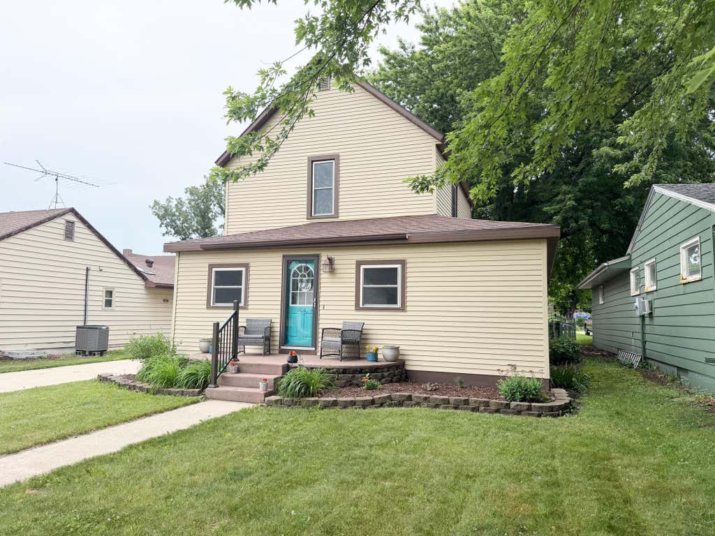 Photo of 304 Louisiana Avenue, Adrian, MN 56110 (MLS # 7103490)