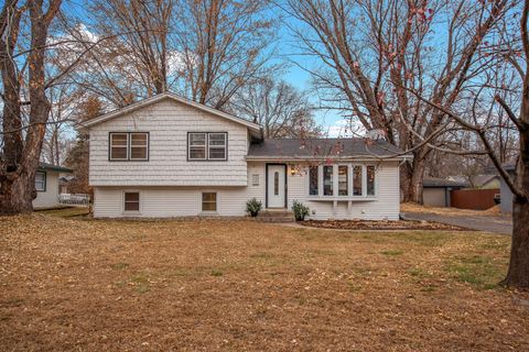 4743 104th Avenue NE Circle Pines MN 55014