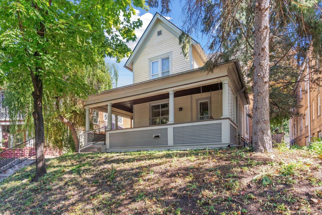 Photo of 3017 James Avenue S, Minneapolis, MN 55408 (MLS # 7014962)