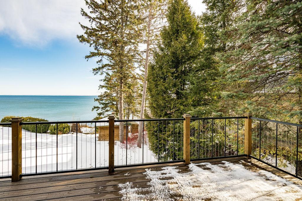 Duluth, Minnesota, 55804, United States, 2 Bedrooms Bedrooms, ,2 BathroomsBathrooms,Residential,Active,2032415