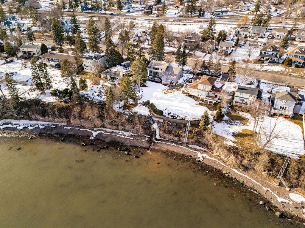 Duluth, Minnesota, 55804, United States, 2 Bedrooms Bedrooms, ,2 BathroomsBathrooms,Residential,Active,2032415