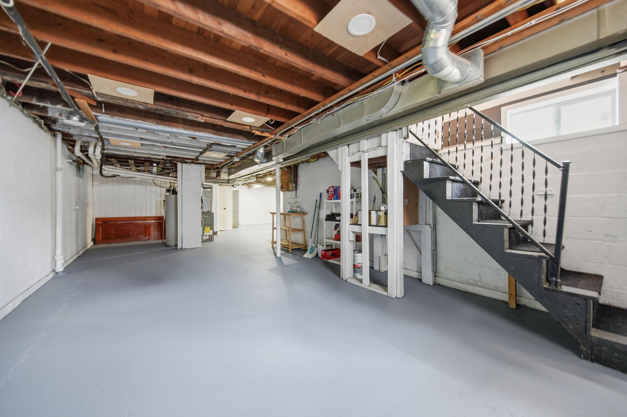 410 Superior Street