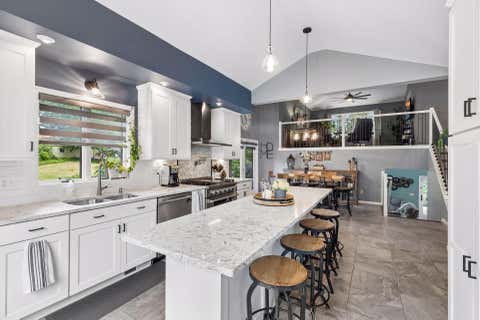 Tiny photo for 2041 Oakridge Street, Saint Paul, MN 55119 (MLS # 7117527)