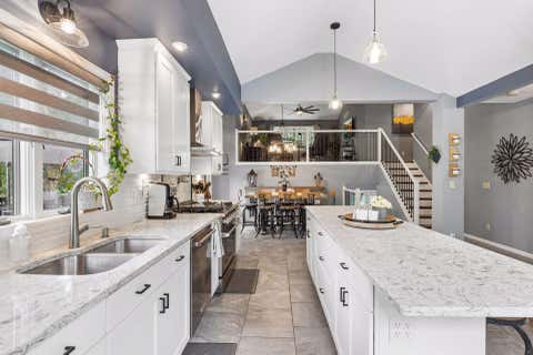 Tiny photo for 2041 Oakridge Street, Saint Paul, MN 55119 (MLS # 7117527)