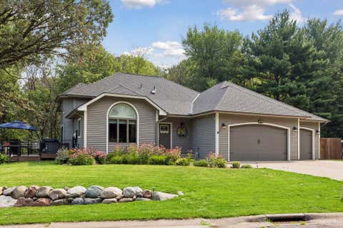 Photo of 2041 Oakridge Street, Saint Paul, MN 55119 (MLS # 7117527)