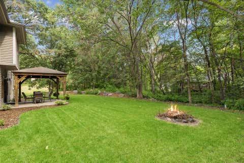 Tiny photo for 2041 Oakridge Street, Saint Paul, MN 55119 (MLS # 7117527)