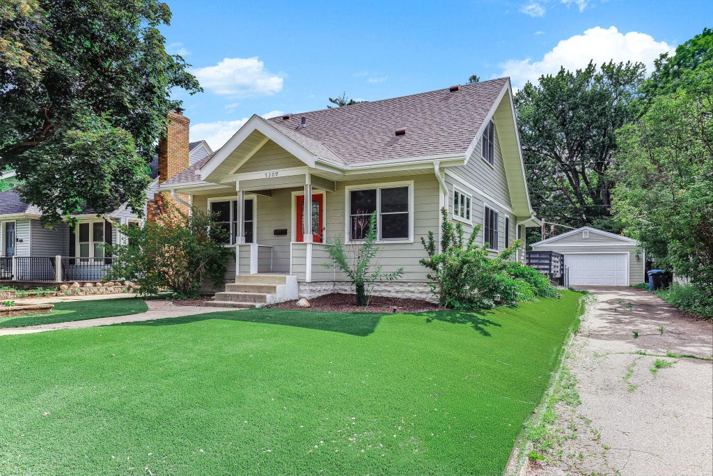 Photo of 5309 Xerxes Avenue S, Minneapolis, MN 55410 (MLS # 7151263)