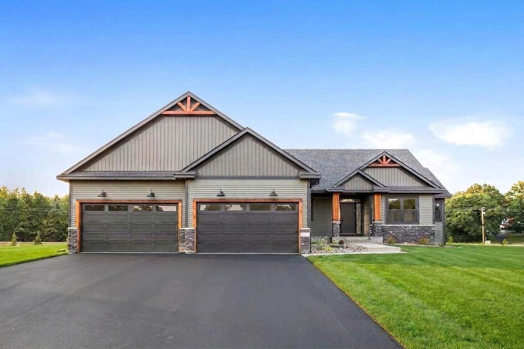 Photo of 20039 Grouse Street NW, Oak Grove, MN 55011 (MLS # 7114916)