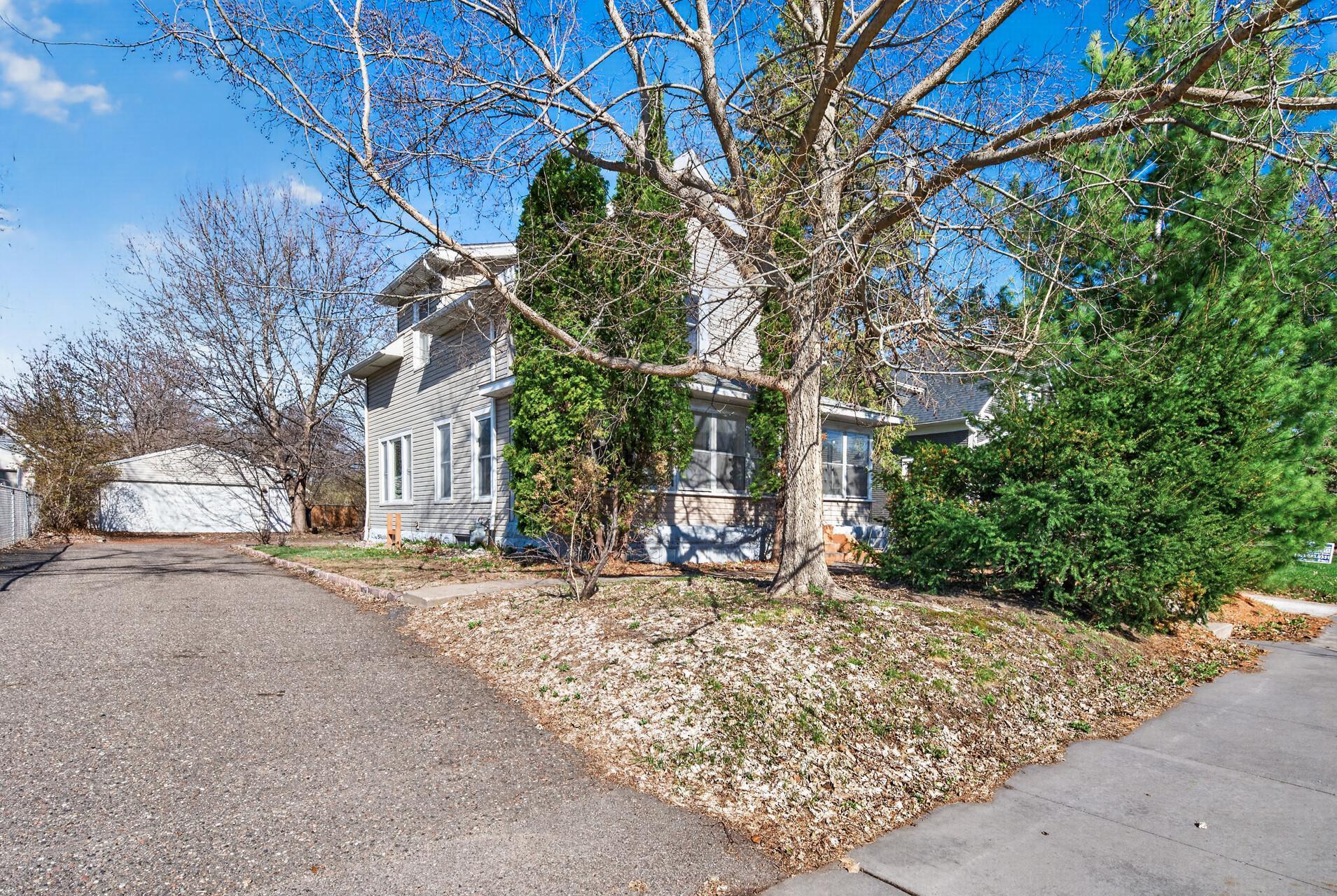 1822 Johnson Street NE