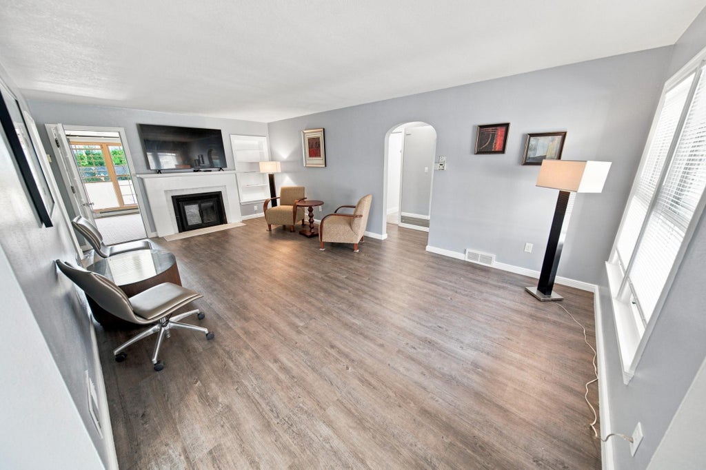 Photo of 432 16th Ave SW AVE, Rochester, MN 55902 (MLS # 7127354)