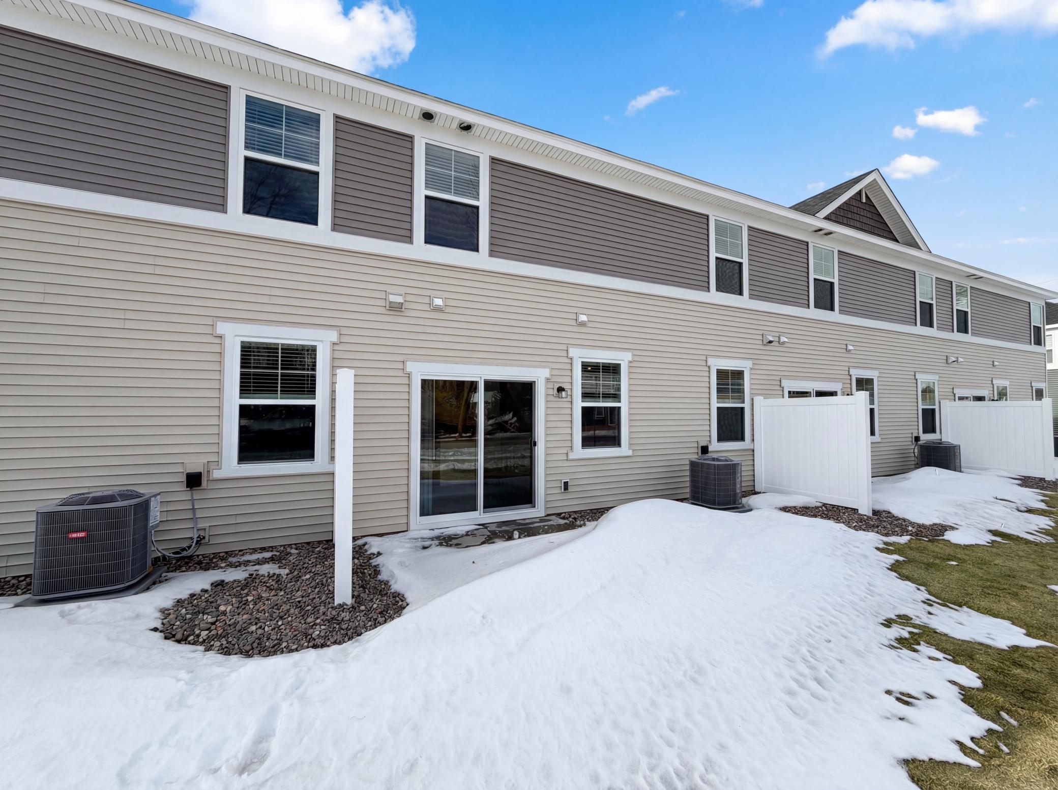 3022 Basswood Street