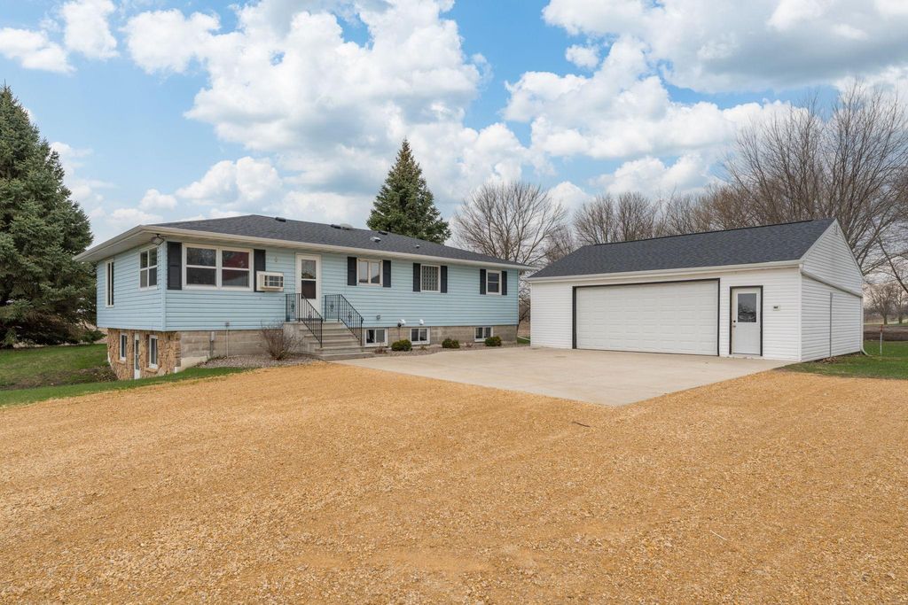 Photo of 235 390th Avenue, Janesville, MN 56048 (MLS # 7057977)