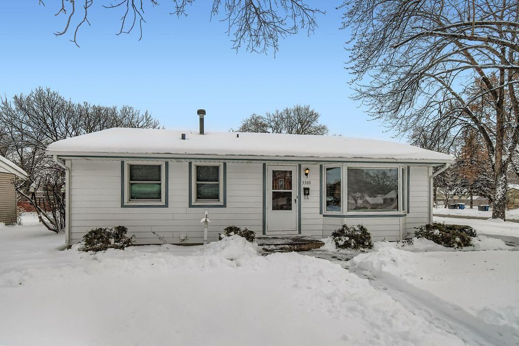 Photo of 5300 Newton Avenue N, Brooklyn Center, MN 55430 (MLS # 6819029)