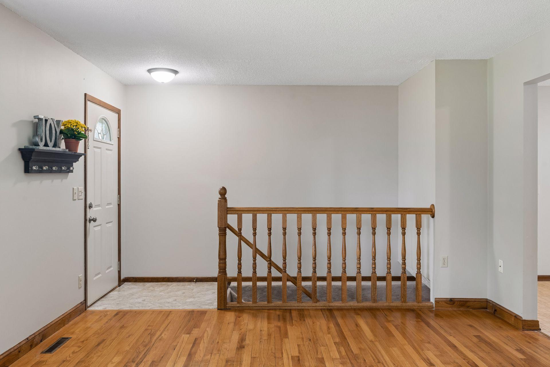840 Oak Ridge Trail NE