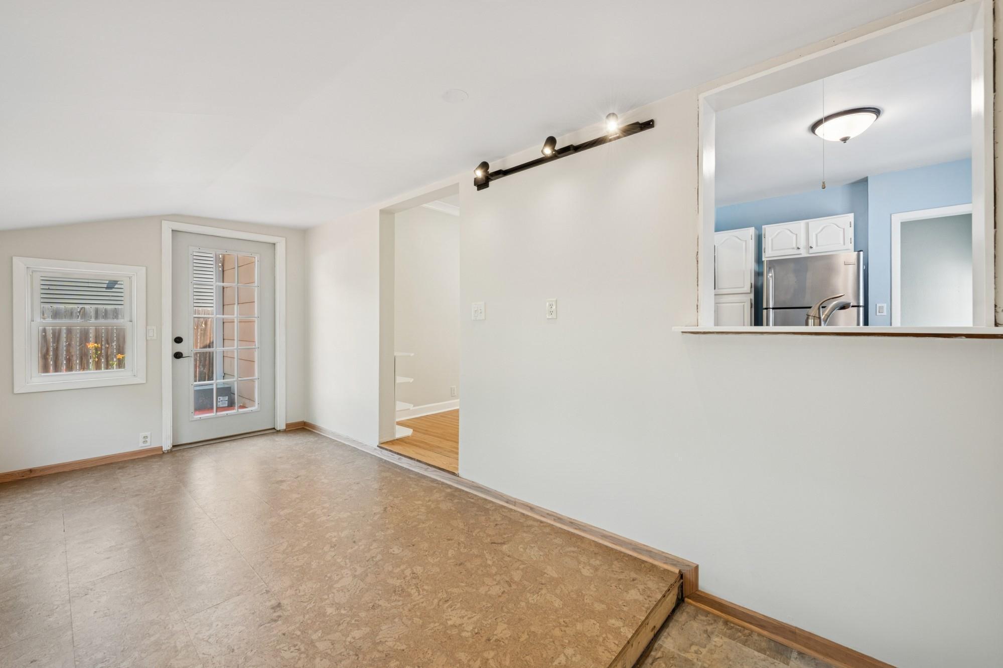 4114 Xenwood Avenue S