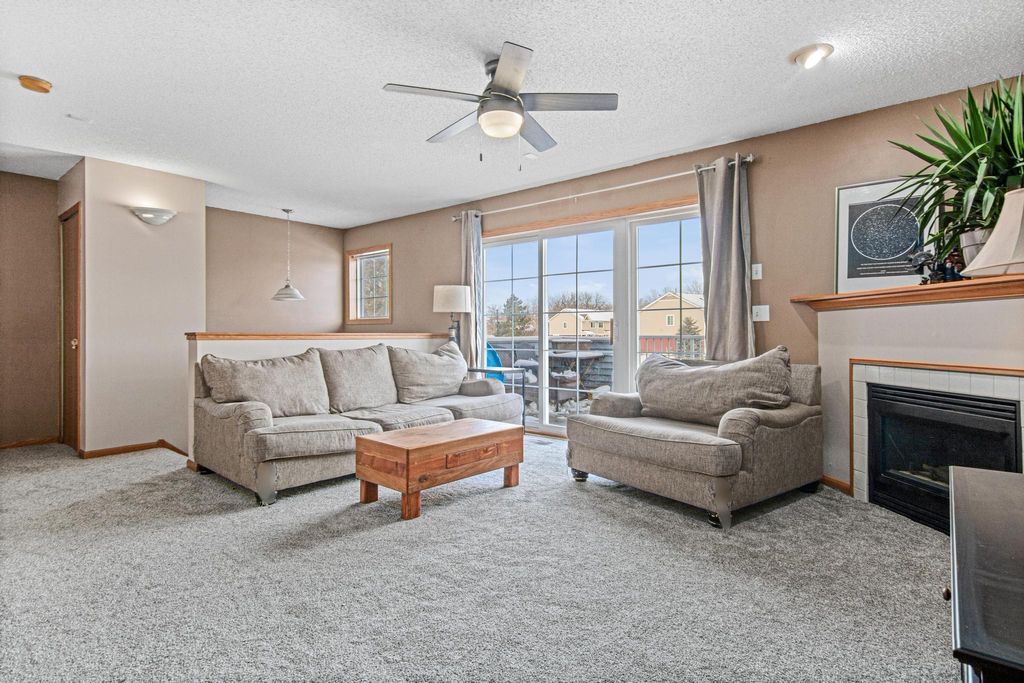 Photo of 2209 E 117th Street E #109, Burnsville, MN 55337 (MLS # 7007091)