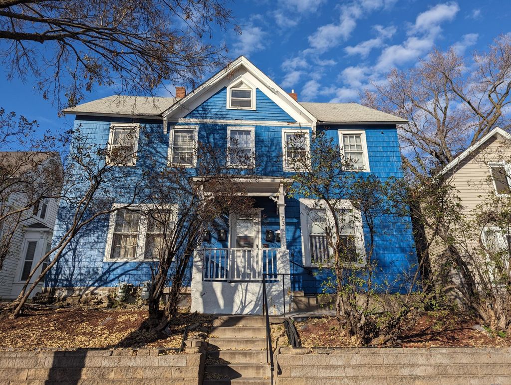Photo of 23 Acker Street W, Saint Paul, MN 55117 (MLS # 6825199)