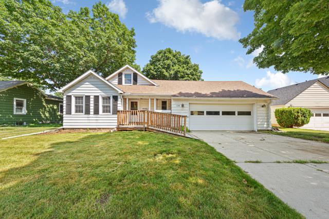 Photo of 128 Rose Street, Mankato, MN 56001 (MLS # 7107143)