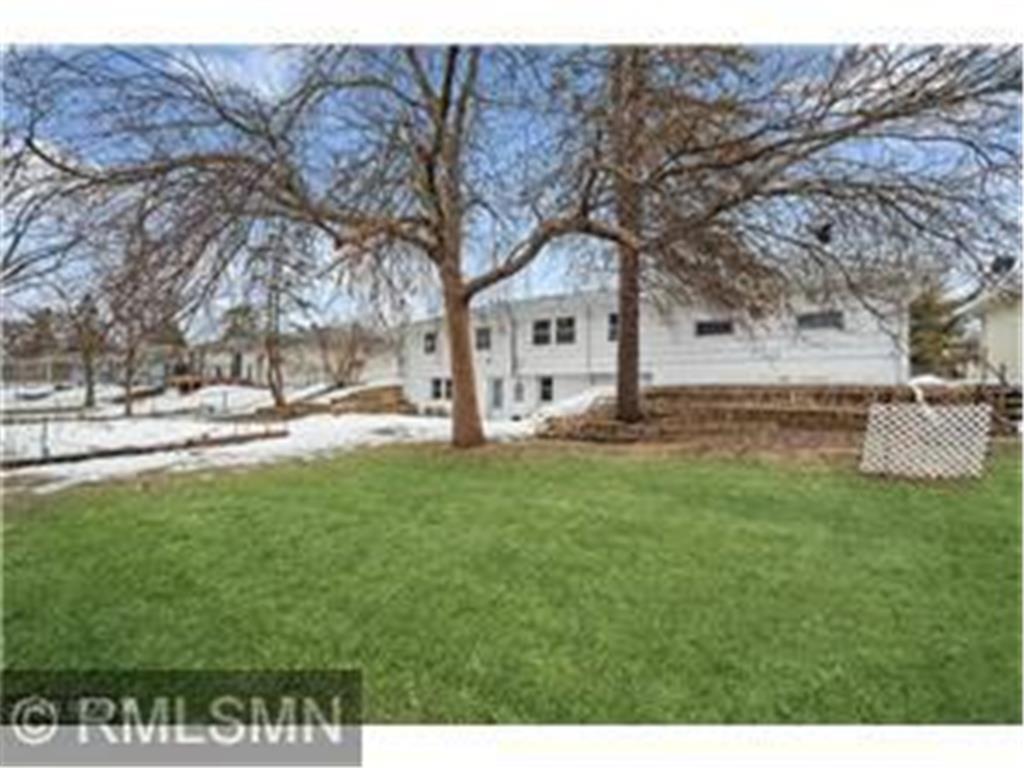 5825 Decatur Avenue N