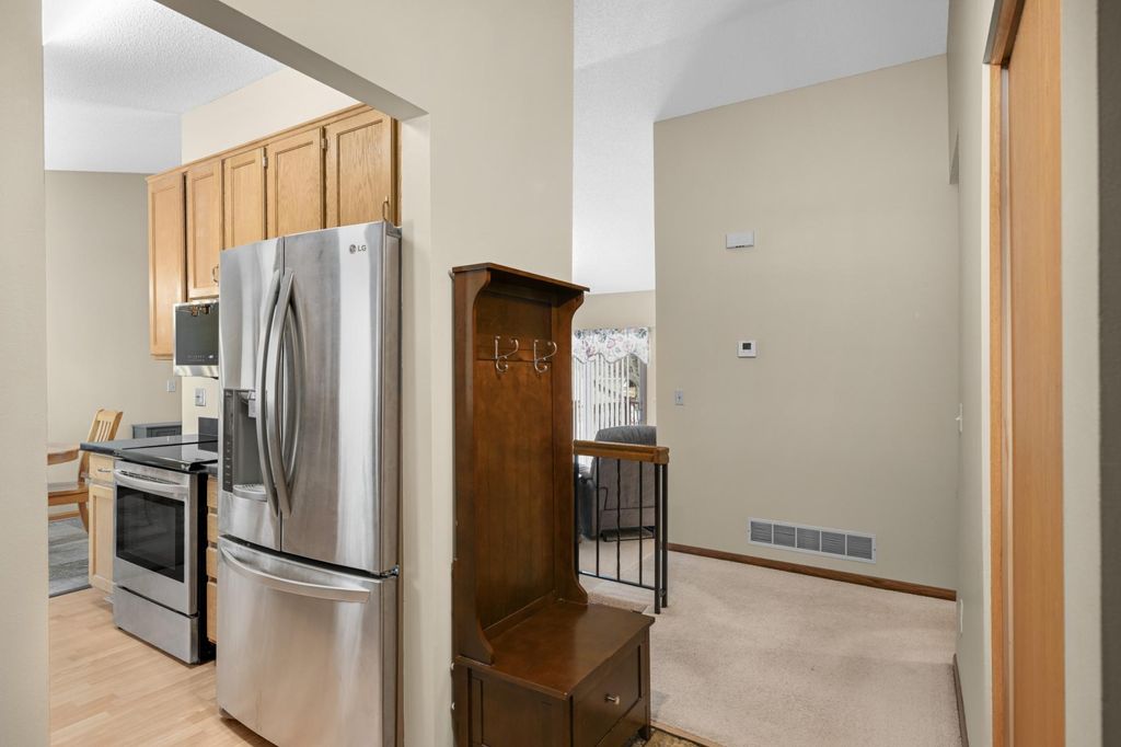 Photo of 9482 Niagara Lane N, Maple Grove, MN 55369 (MLS # 7022931)