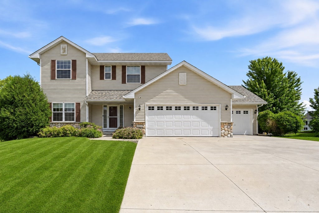 Photo of 2410 Meadow Drive, Buffalo, MN 55313 (MLS # 7120746)