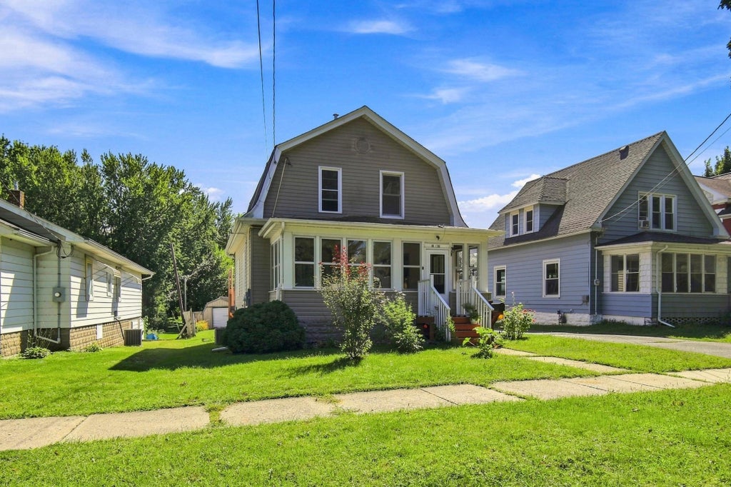 Photo of 306 E 3rd Street, Albert Lea, MN 56007 (MLS # 7139503)