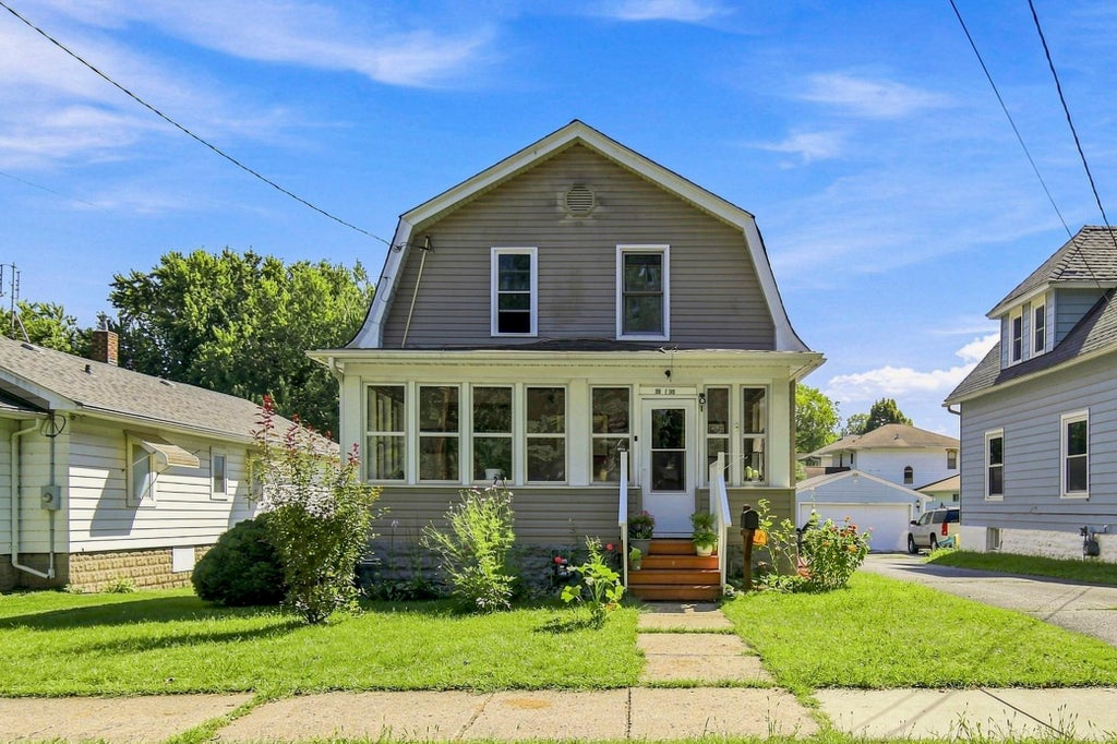 Photo of 306 E 3rd Street, Albert Lea, MN 56007 (MLS # 7139503)