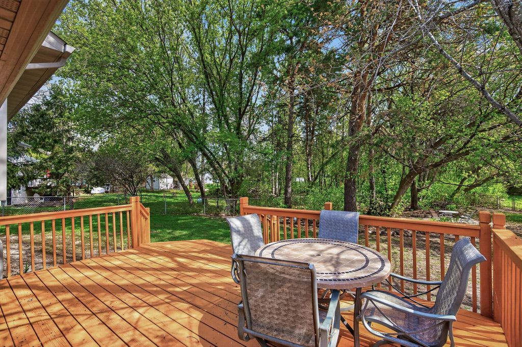 Photo of 25955 Glen Oak Drive, Wyoming, MN 55092 (MLS # 7013427)