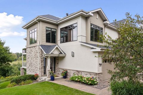 101 Willoughby Way E Minnetonka MN 55305