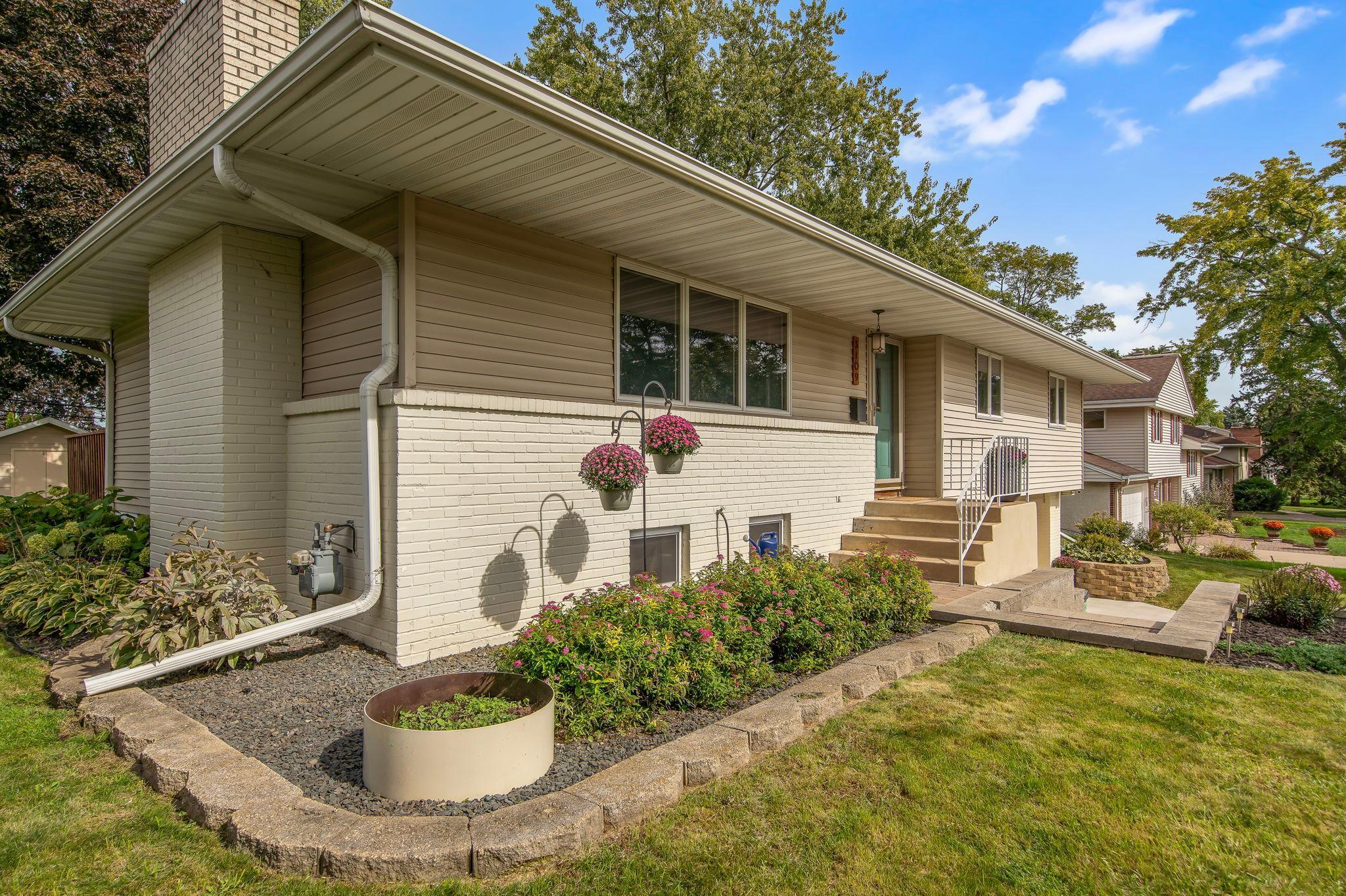 3109 Wendhurst Avenue