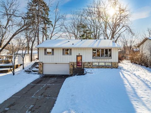 1887 3rd Street NW New Brighton MN 55112
