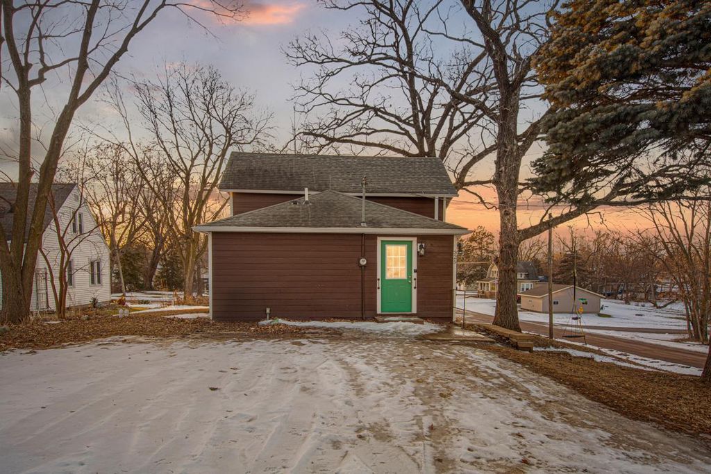 Photo of 325 River Street, Waterville, MN 56096 (MLS # 7009177)