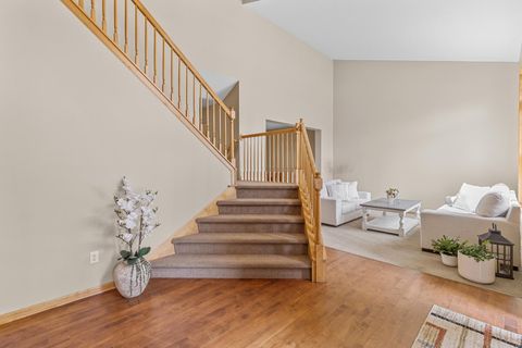 1517 Covington Lane Eagan MN 55122