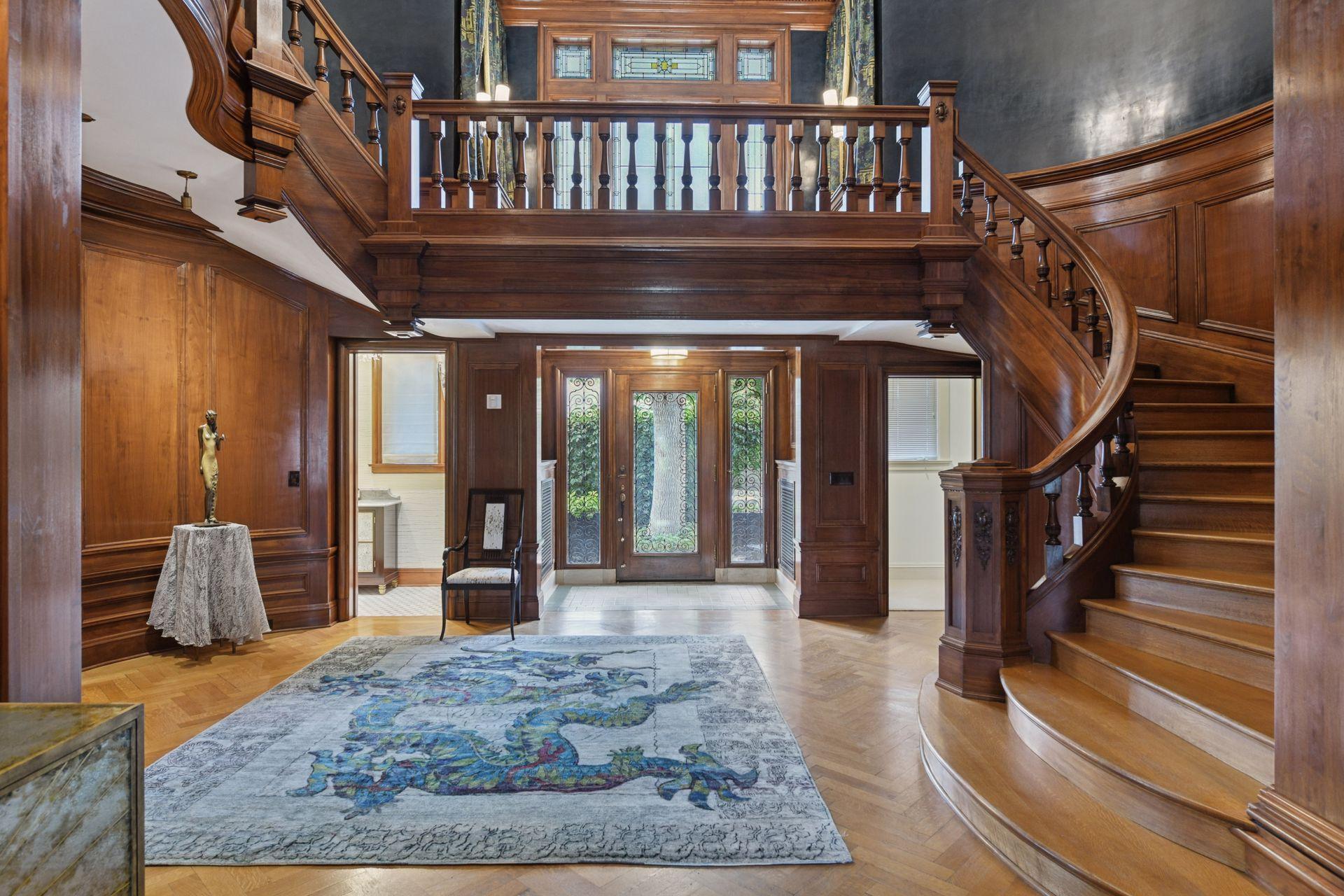 2218 Lake of the Isles Parkway W