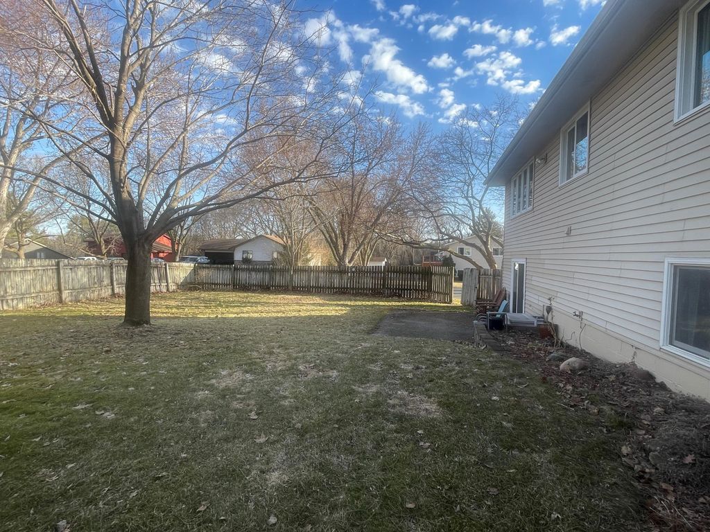 Photo of 239 16th Avenue SW, New Brighton, MN 55112 (MLS # 7033671)