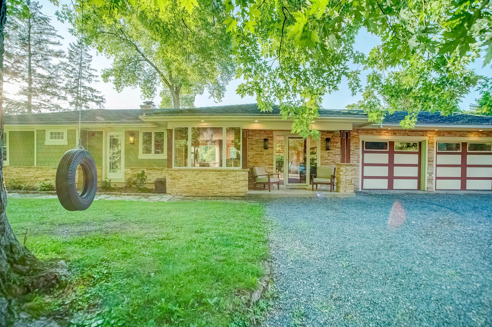 1104 Meadowlark Drive