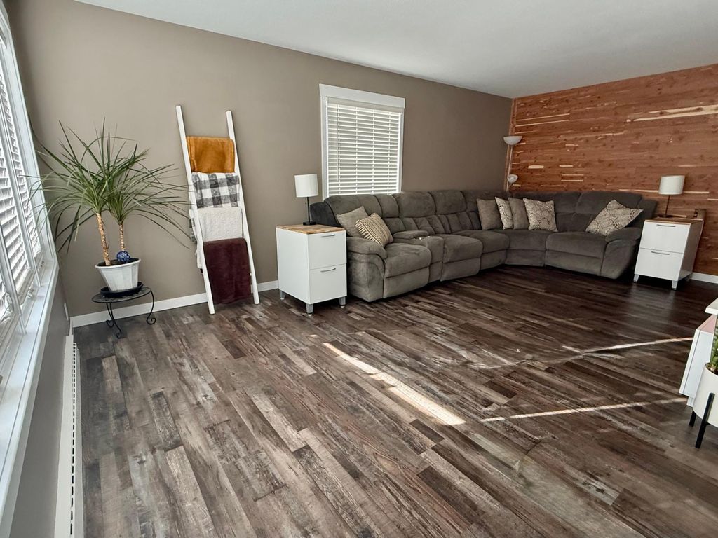 Photo of 416 W Tyler Avenue, Eau Claire, WI 54701 (MLS # 7012622)