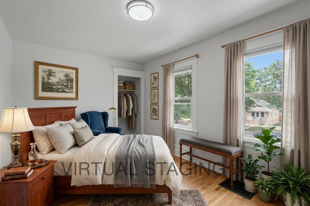 Photo of 1176 14th Avenue SE, Minneapolis, MN 55414 (MLS # 7163167)