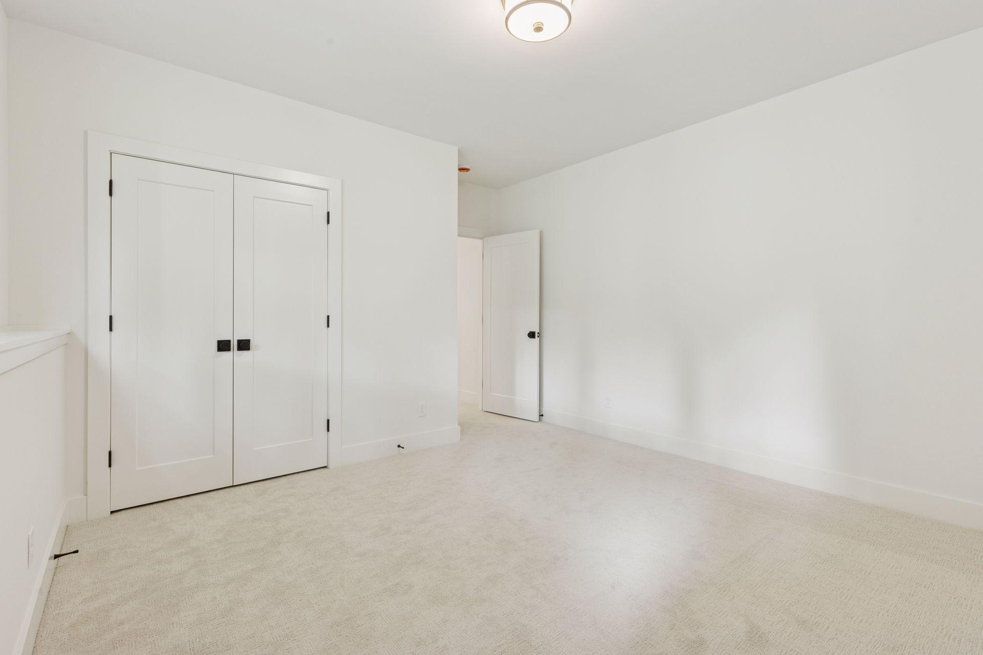 Eagan, Minnesota, 55123, United States, 3 Bedrooms Bedrooms, ,3 BathroomsBathrooms,Residential,Active,2026017
