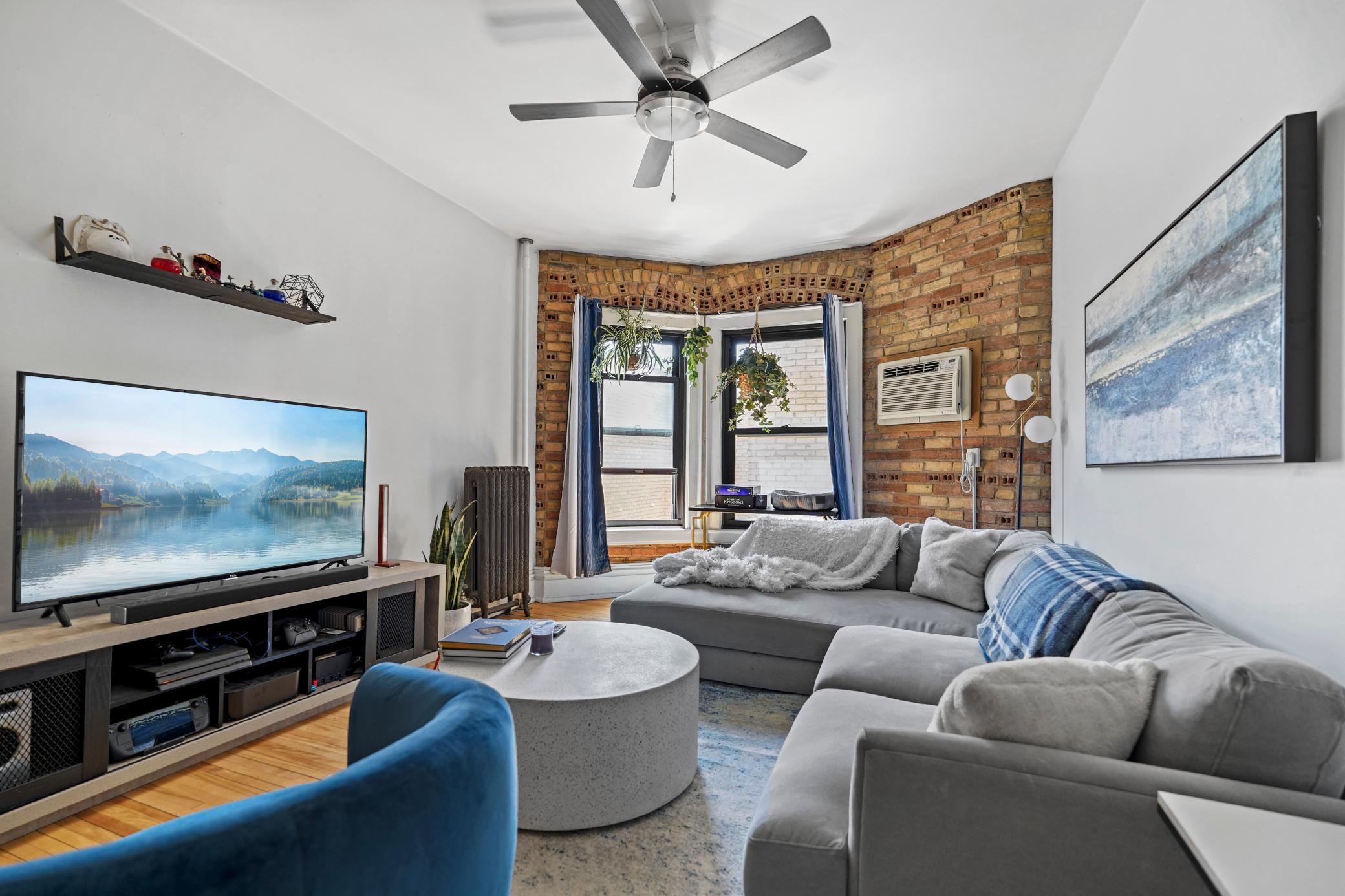 1204 Harmon Place 18